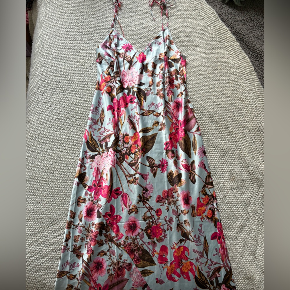 Victoria Secret slip dress/ night gown